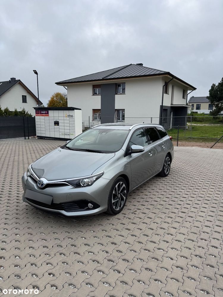 Toyota Auris 1.8 VVT-i Hybrid Automatik Comfort - 2
