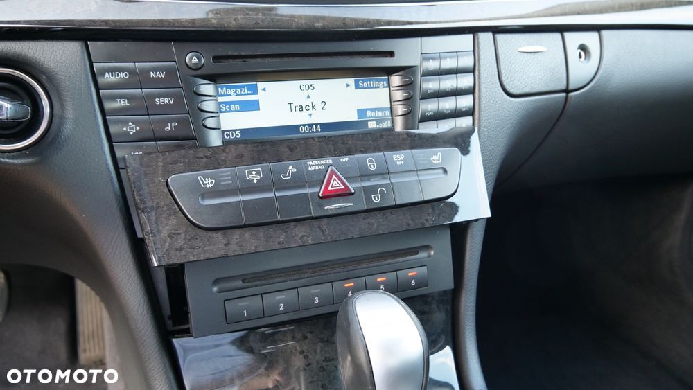 Mercedes-Benz Klasa E 320 Avantgarde - 13