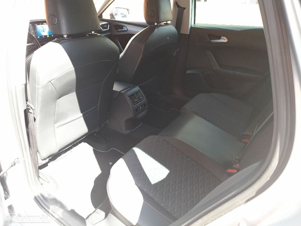 SEAT Leon ST 2.0 TDI FR DSG - 34