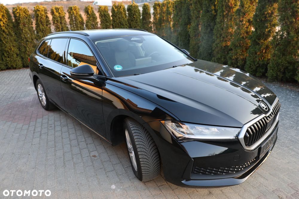 Skoda Superb 2.0 TDI SCR Essence DSG - 3