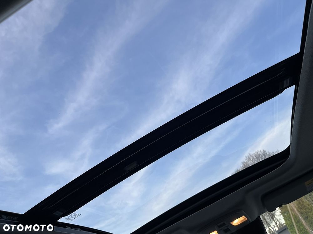 Suzuki Vitara 1.4 Boosterjet XLED Sun 4WD - 24