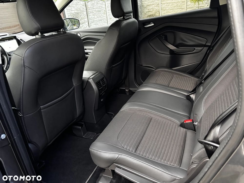 Ford Kuga 1.5 EcoBlue TITANIUM - 17