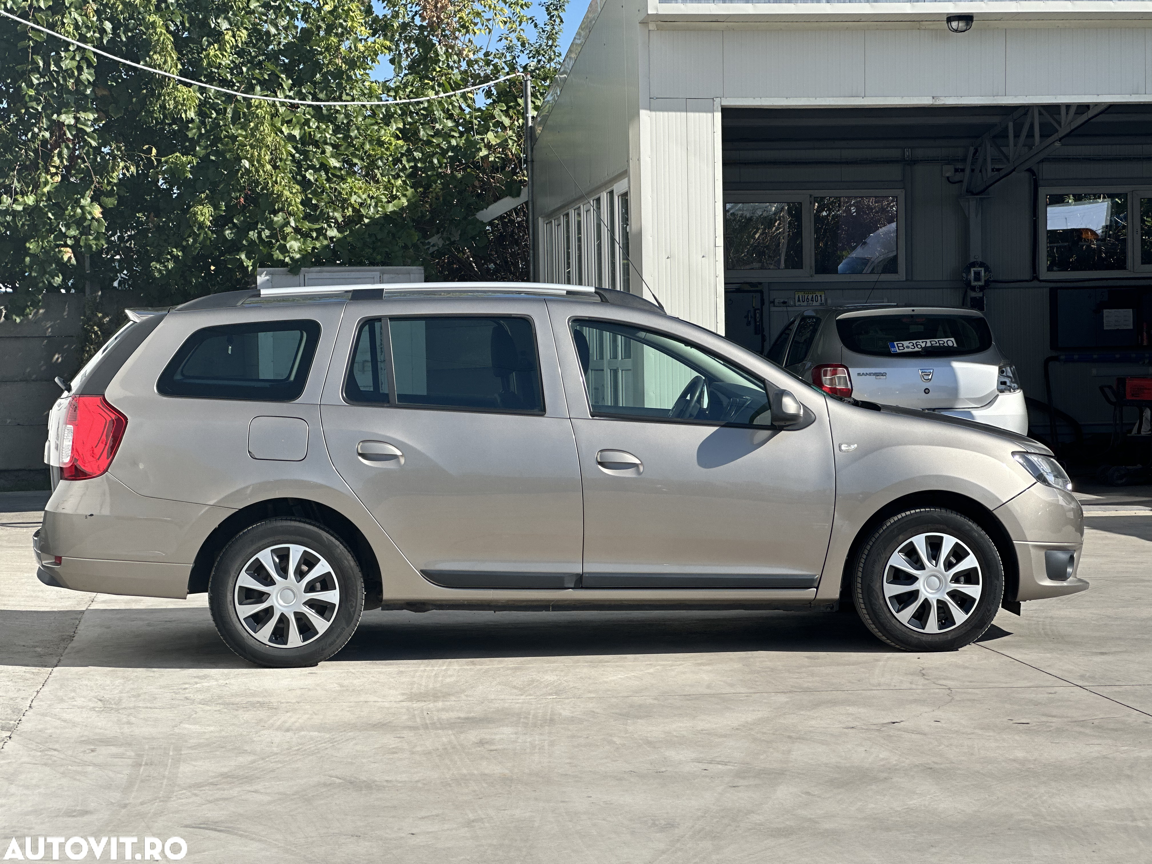 Dacia Logan MCV 0.9 Laureate - 7