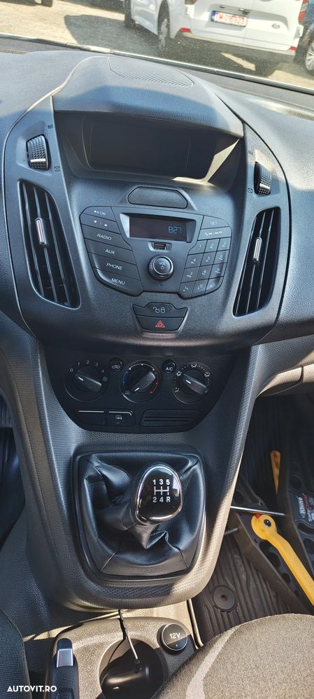 Ford TRANSIT CONNECT - 10