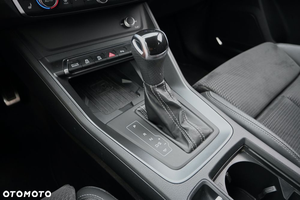 Audi Q3 35 TDI Quattro S tronic S line - 13