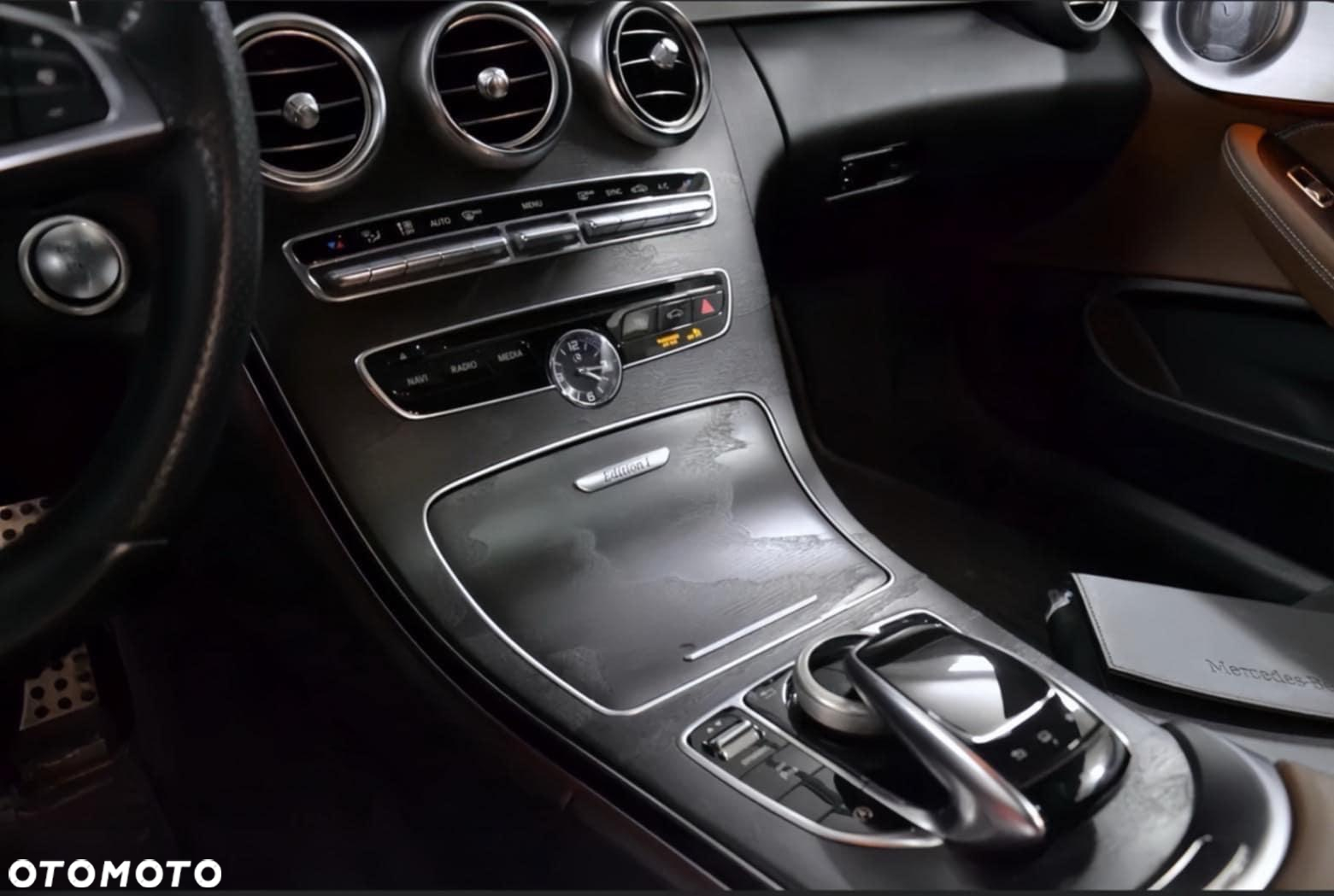 Mercedes-Benz Klasa C 300 Coupe 9G-TRONIC - 5