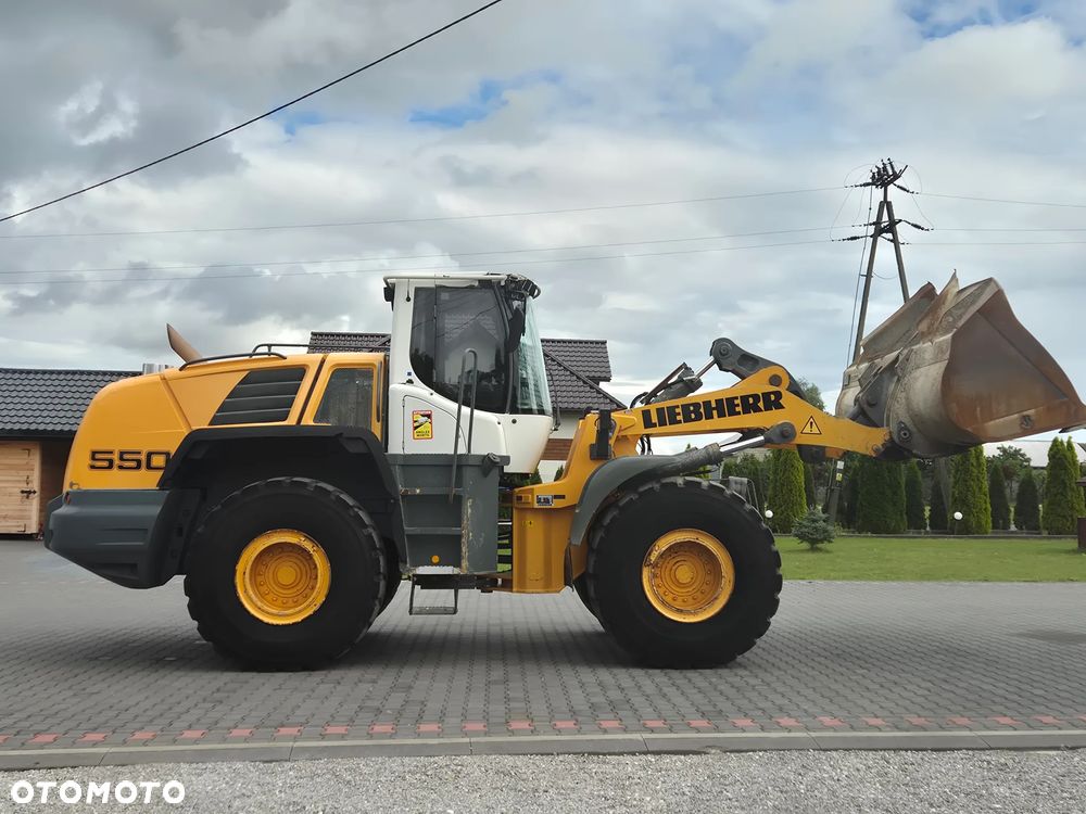 Liebherr L550/ 2012r/ Maszyna sprowadzona/