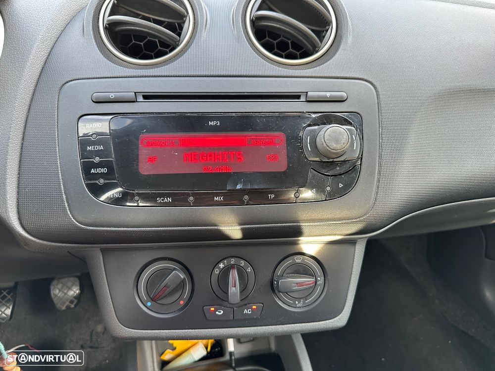 SEAT Ibiza 1.4 TDi Reference - 29