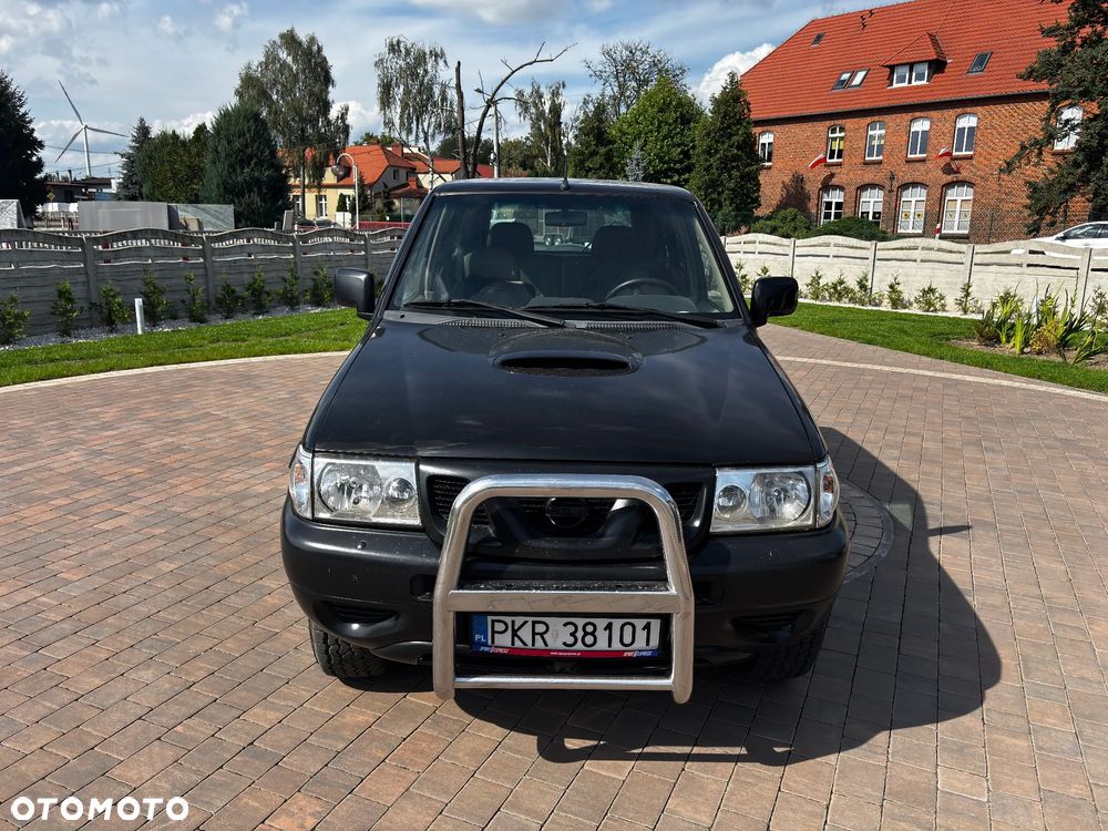 Nissan Terrano - 2