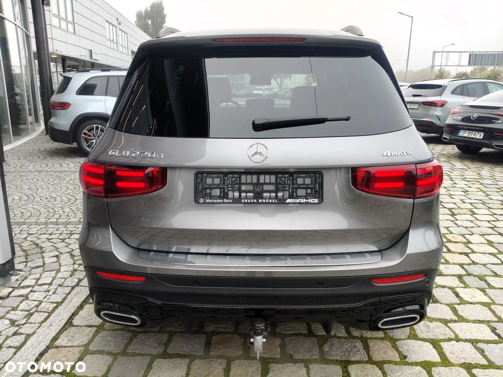 Mercedes-Benz GLB 220 d 4-Matic AMG Line 8G-DCT - 5