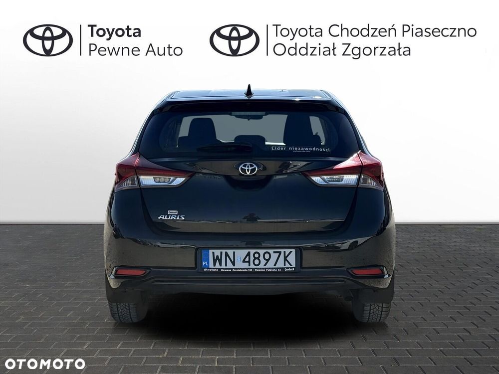 Toyota Auris - 5