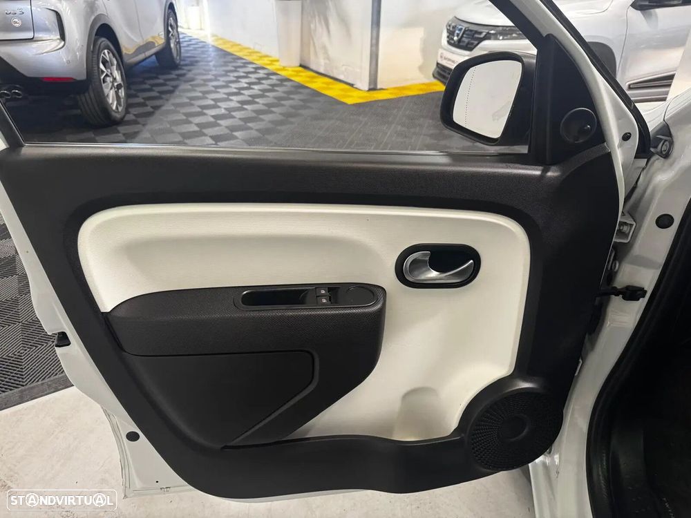 Renault Twingo SCe 70 S&S Intens - 30