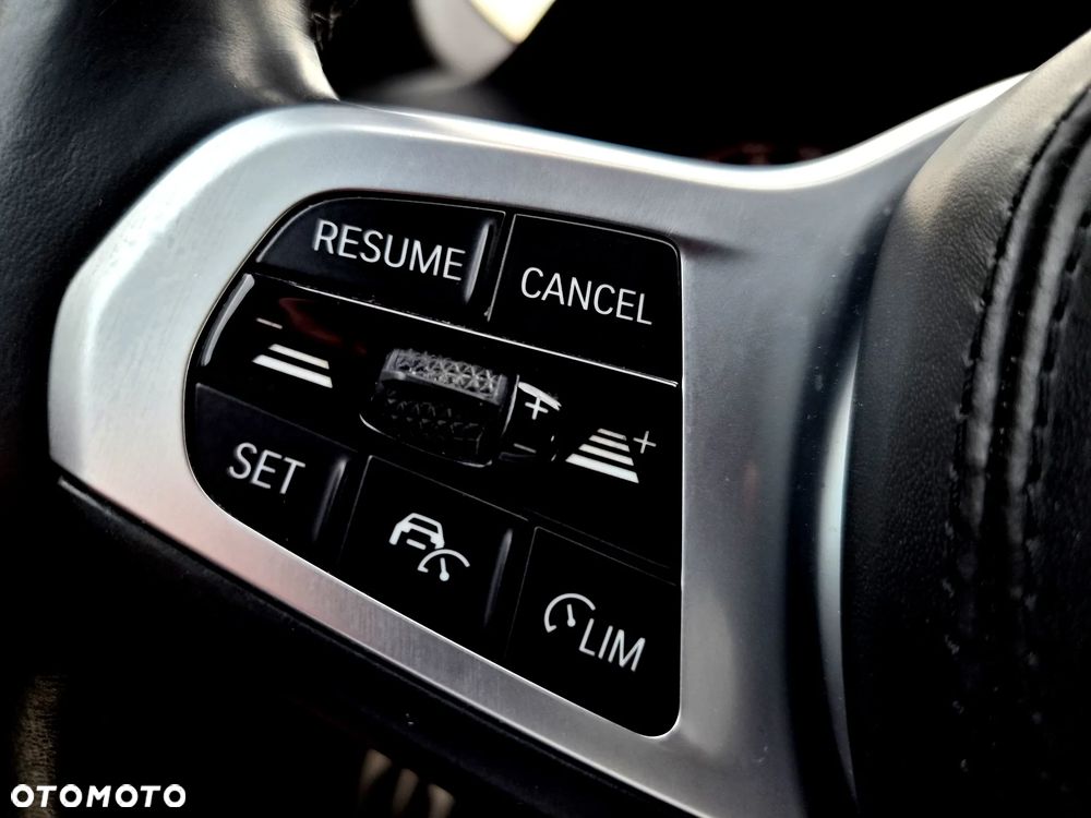 BMW Seria 5 530e M Sport sport - 23