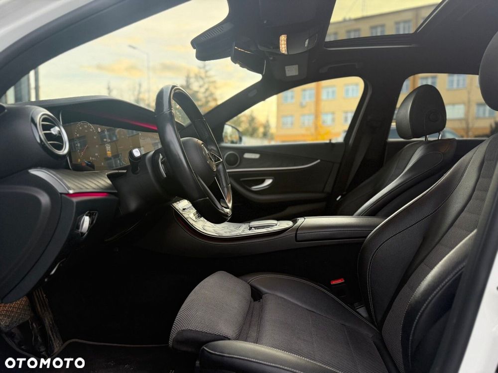 Mercedes-Benz Klasa E - 4