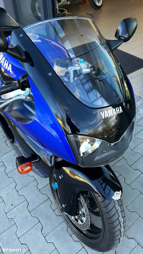 Yamaha Thunderace - 4