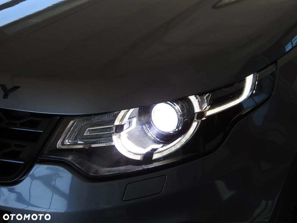 Land Rover Discovery Sport TD4 HSE - 28