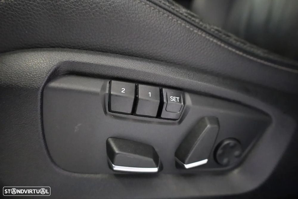 BMW X5 25 d sDrive Comfort 7L - 25