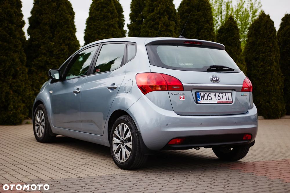 Kia Venga 1.6 XL - 4
