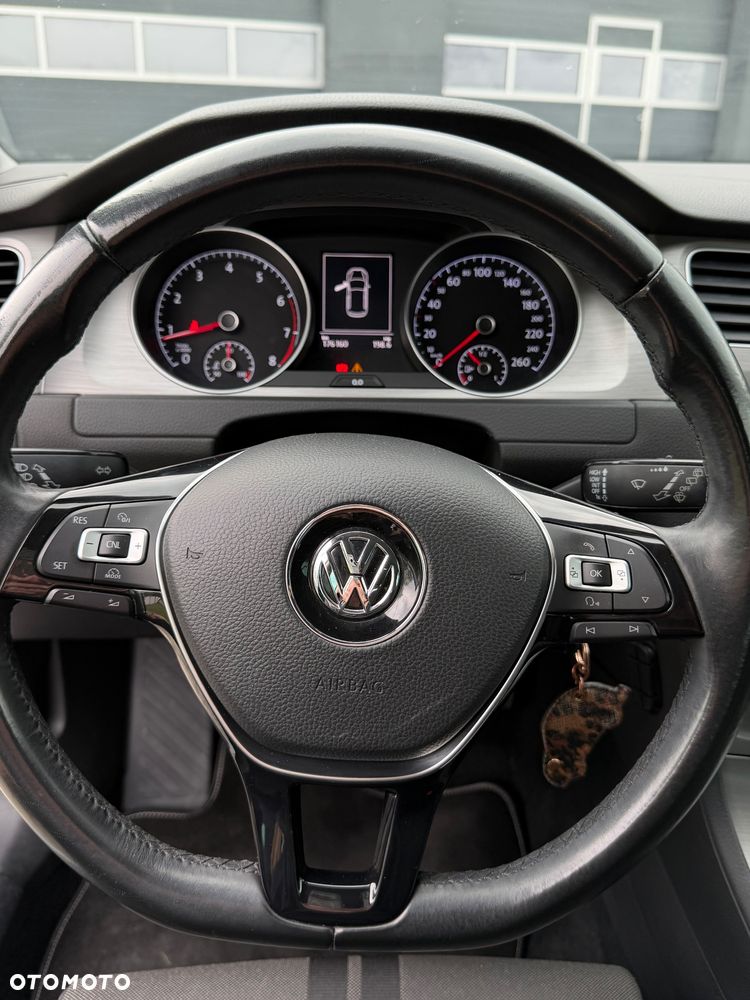 Volkswagen Golf 1.4 TSI BMT Comfortline - 13