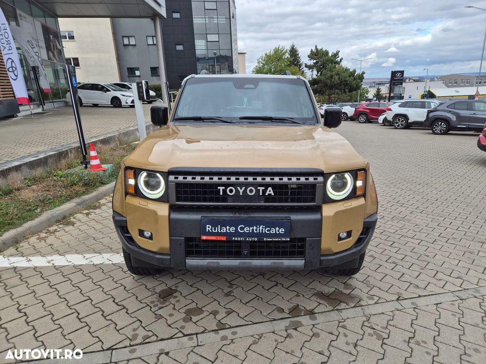 Toyota Land Cruiser - 3