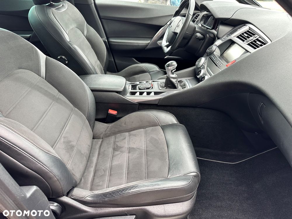 Citroën DS5 BlueHDi 150 Business Class - 26