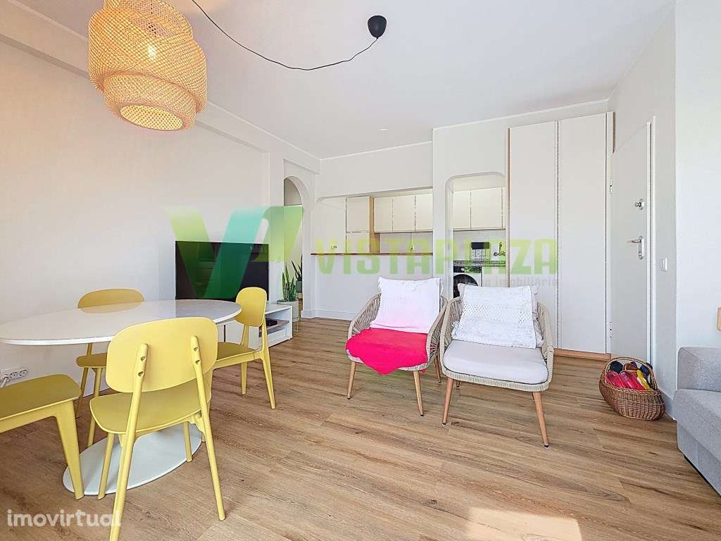 Apartamento T1 em Alvor Renovado com Piscina e Perto da Praia - Grande imagem: 5/23