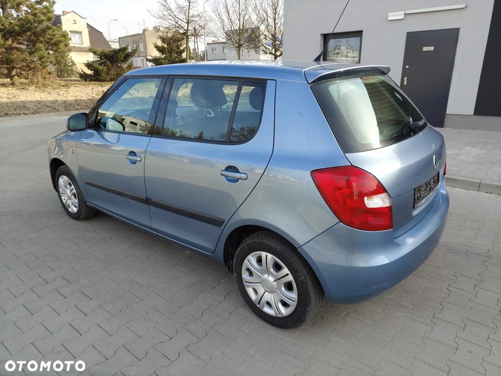 Skoda Fabia - 3