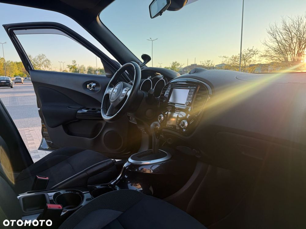 Nissan Juke 1.6 Xtronic Acenta - 17