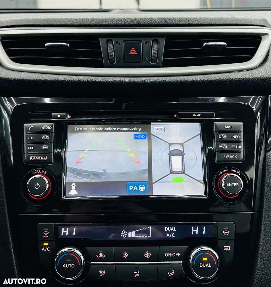 Nissan Qashqai 1.2 DIG-T TEKNA+ - 27