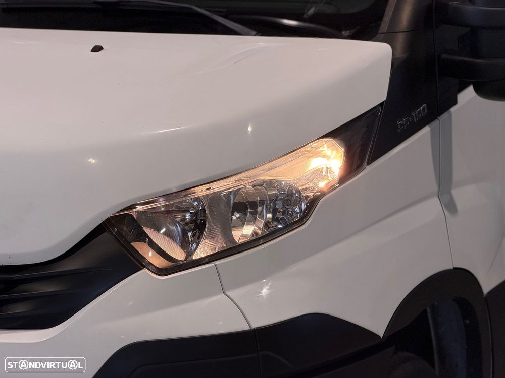 Iveco Daily 35C15 Cabine Dupla 7L - 4