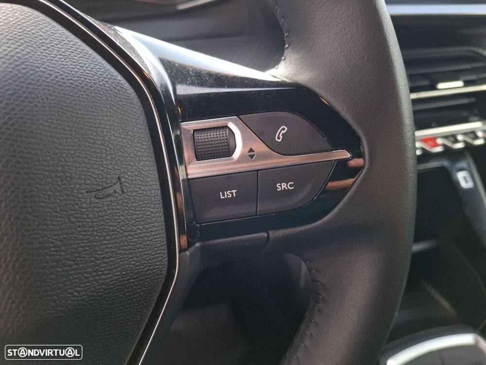 Peugeot 2008 1.2 PureTech Style - 17