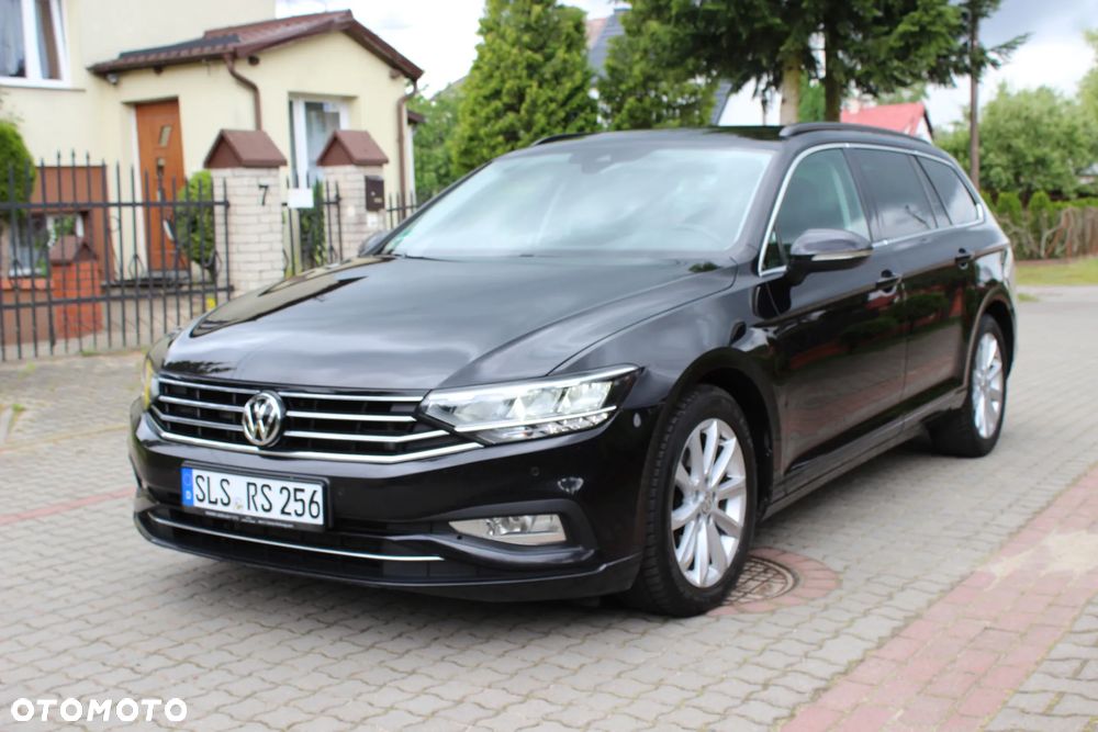 Volkswagen Passat Variant 2.0 TDI SCR DSG Highline - 34