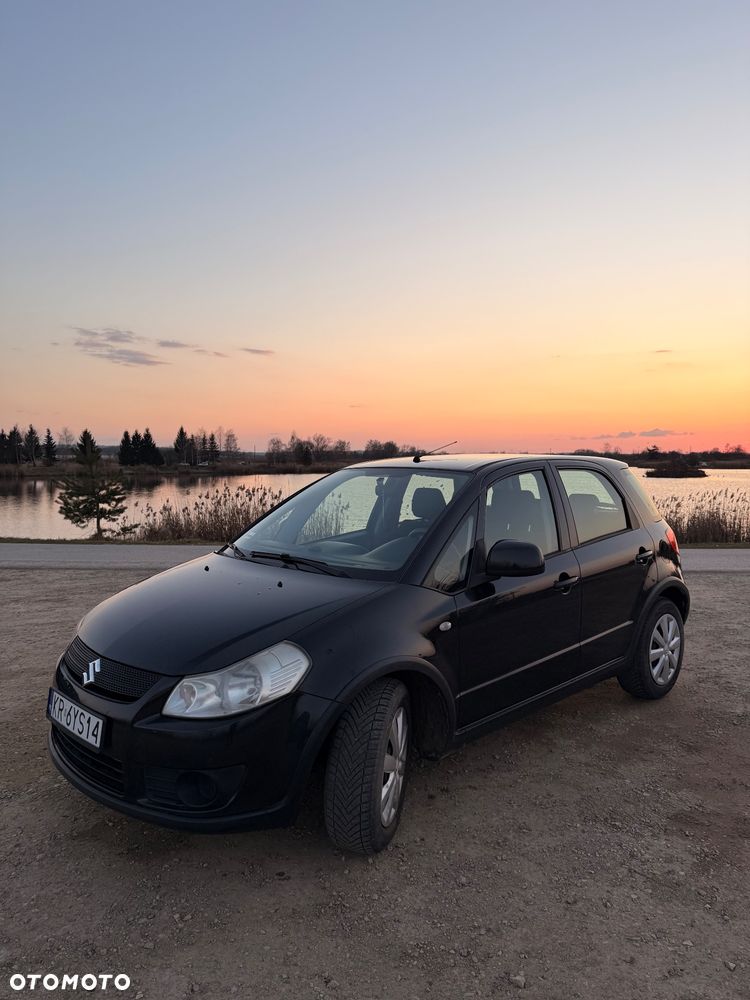 Suzuki SX4 1.5 - 4