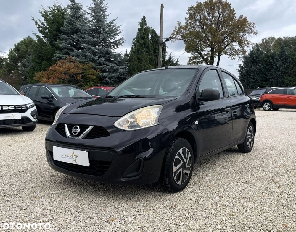 Nissan Micra - 1