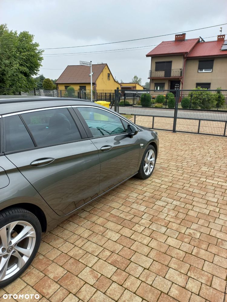 Opel Astra 1.4 Turbo 120 Jahre - 19