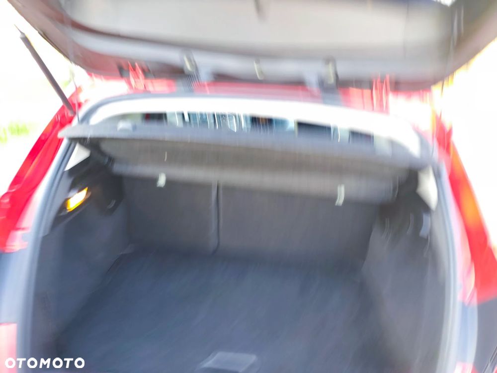 Renault Captur TCe Mild Hybrid 140 EDC GPF EVOLUTION - 17