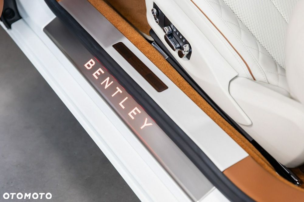 Bentley Continental GT - 41