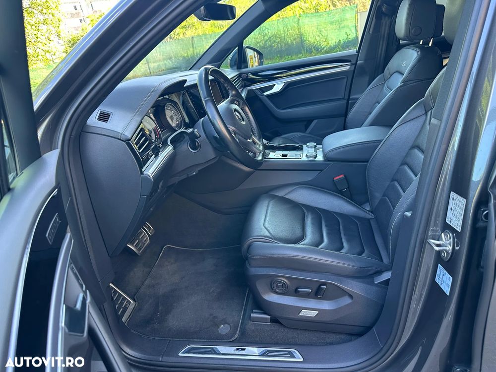 Volkswagen Touareg V6 TDI R-Style - 19