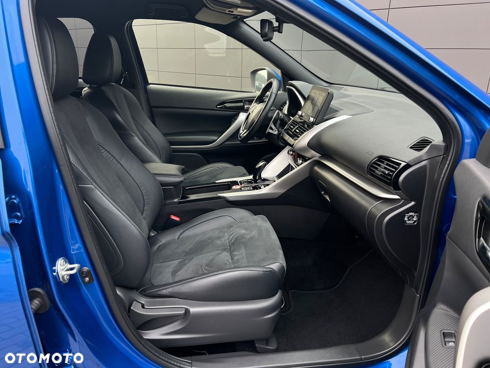 Mitsubishi Eclipse Cross - 36