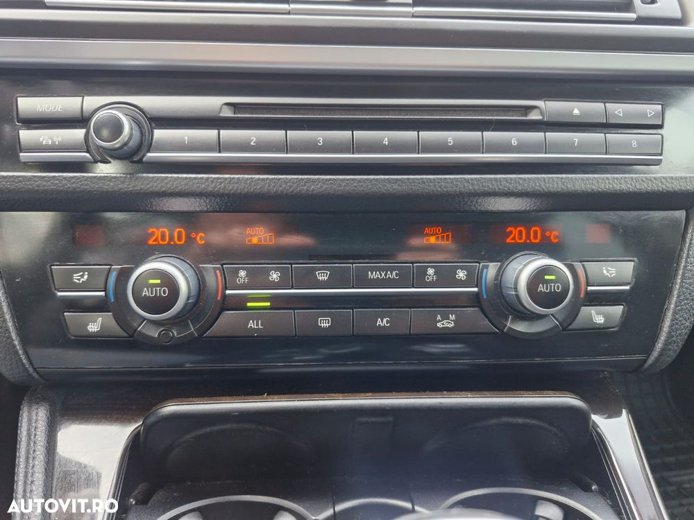 BMW Seria 5 520d - 16