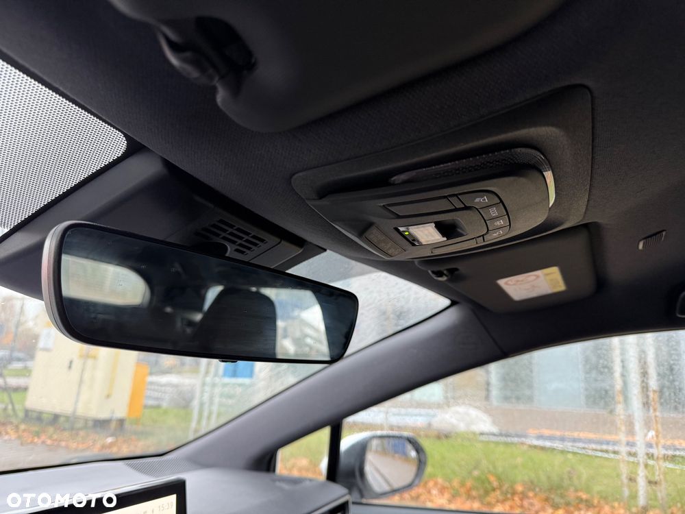 Toyota Corolla 1.8 Hybrid GPF Comfort - 25