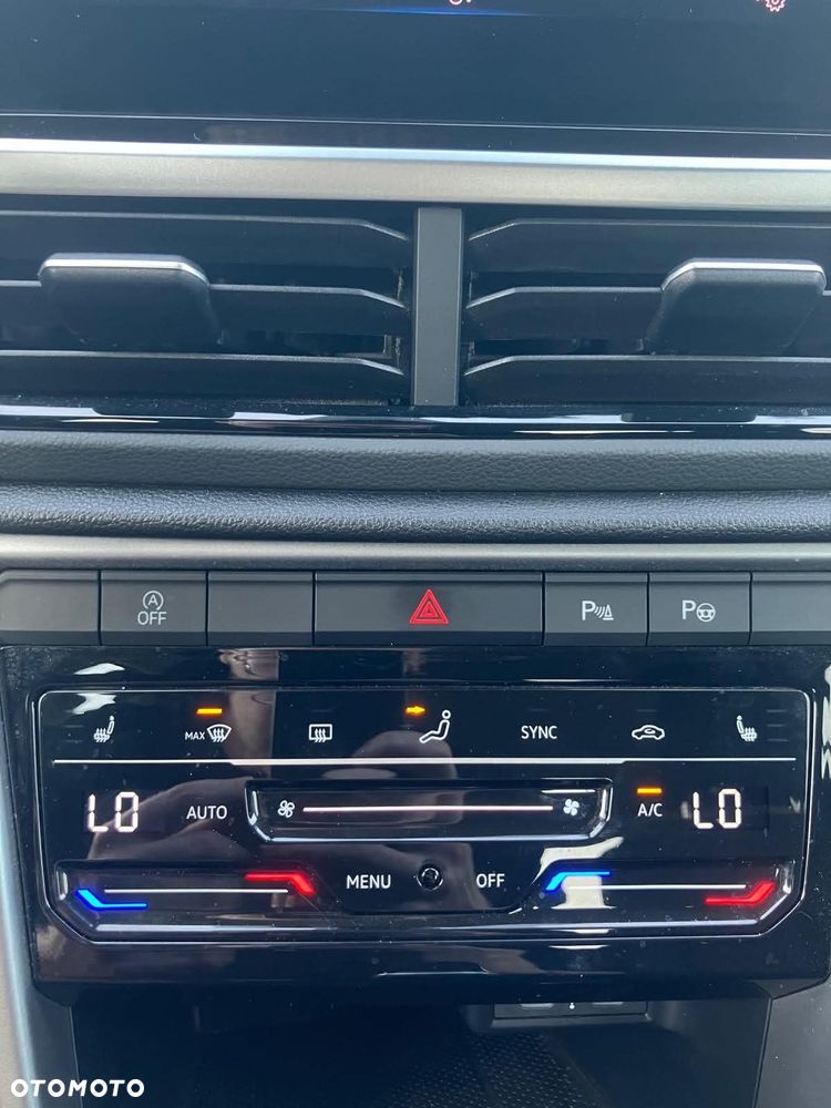 Volkswagen T-Roc 1.5 TSI Style DSG - 10