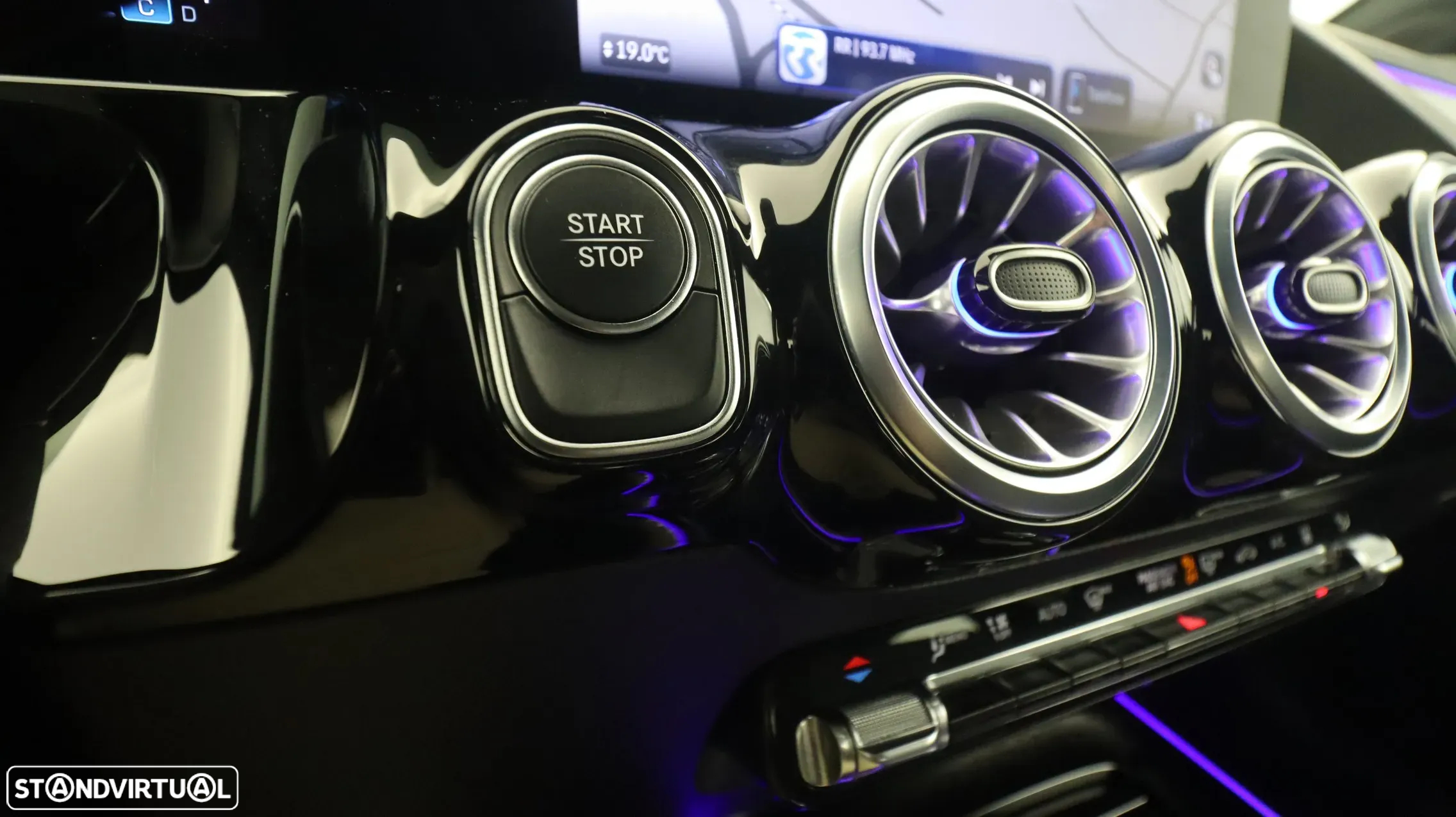 Mercedes-Benz EQA 250+ Edition - 22