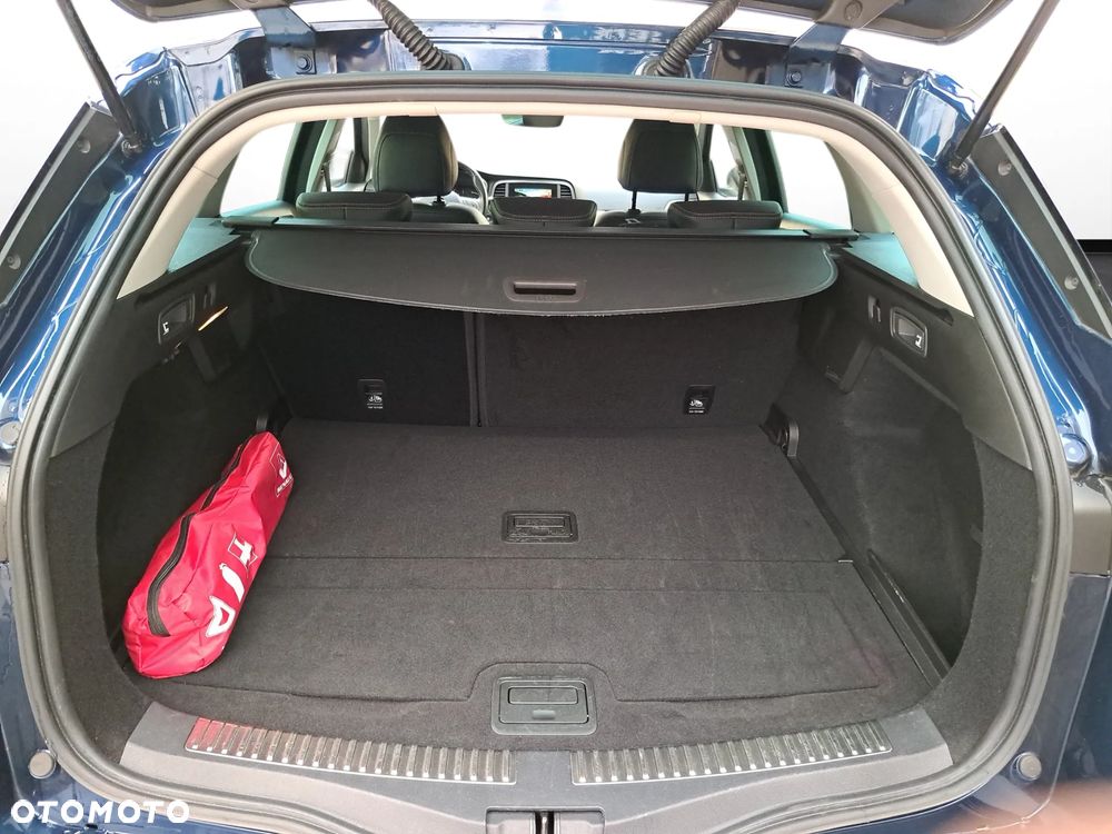 Renault Megane 1.3 TCe FAP Intens EDC - 11