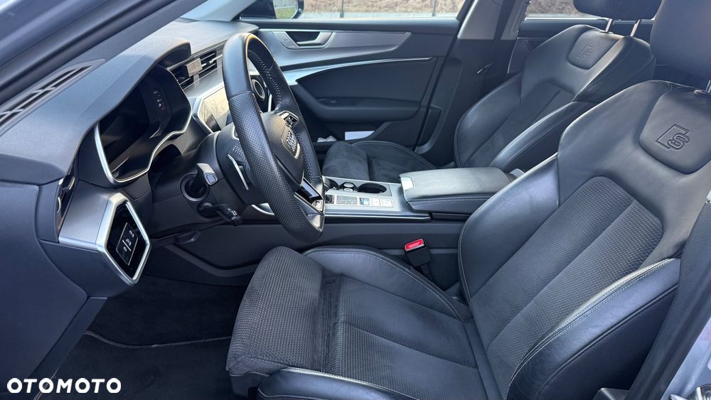 Audi A6 Avant 55 TFSI e quattro S tronic S line - 12