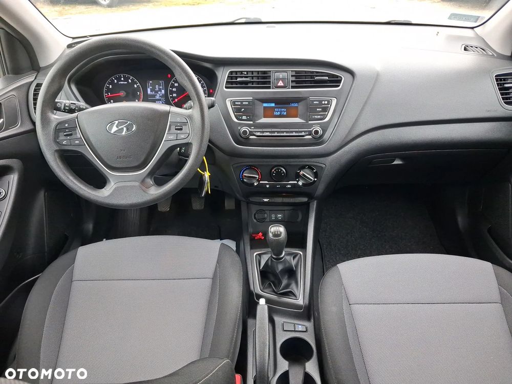 Hyundai i20 1.2 Classic Plus - 13