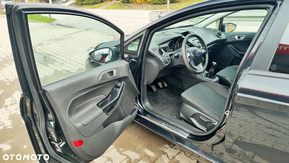 Ford Fiesta 1.25 Champions Edition - 3