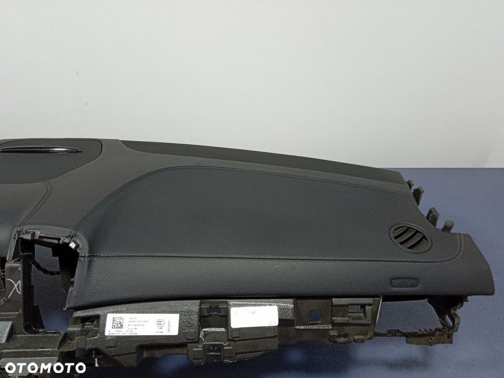 MERCEDES GLS X166 DESKA ROZDZIELCZA SKÓRA EU A292680087 - 10