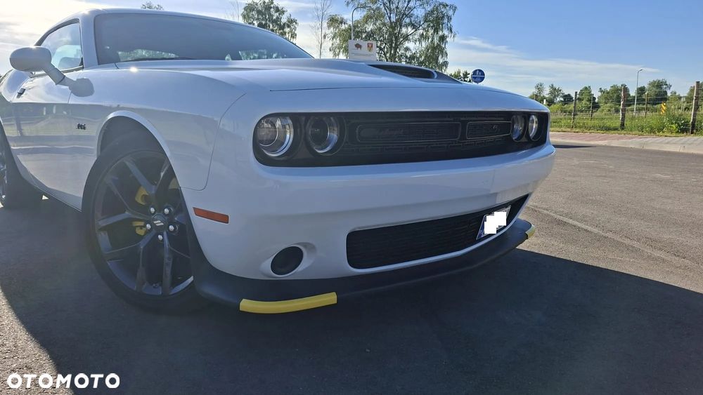 Dodge Challenger 5.7 R/T - 2