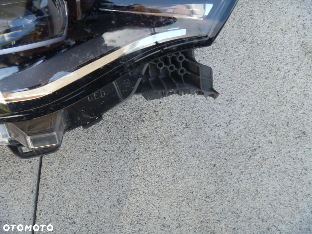 RENAULT TALISMAN LAMPA FULL LED PRAWA  EUROPA 260100184R - 4